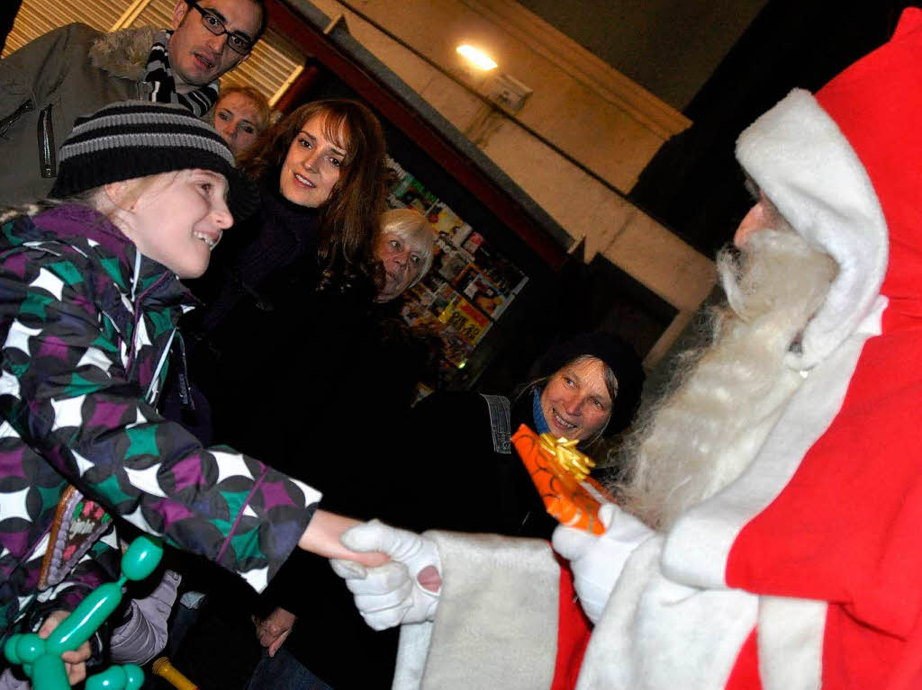 Impressionen vom Lrracher Weihnachtsmarkt