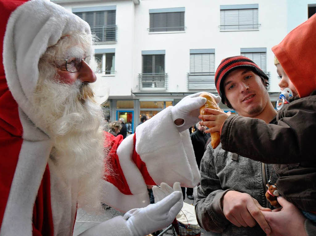 Impressionen vom Lrracher Weihnachtsmarkt