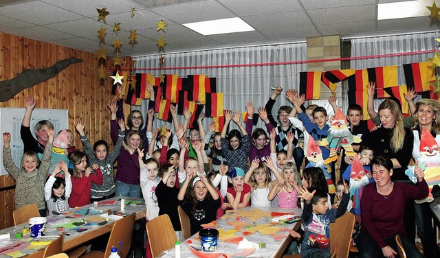 Die SSVG-Kinder haben frhlich im Vereinsraum gebastelt.   | Foto: H. Vollmar