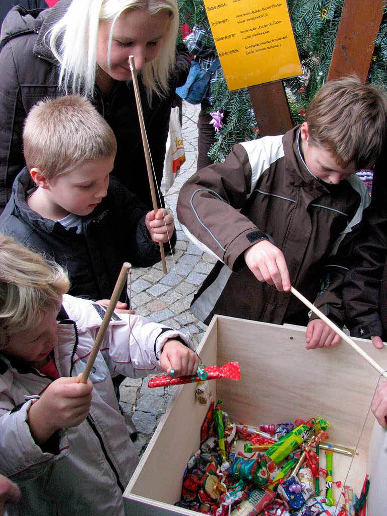 Lockte wieder viele Besucher an: Schwarzwälder Weihnachtmarkt im Münstertal Lockte wieder viele Besucher an: Schwarzwälder Weihnachtmarkt im Münstertal