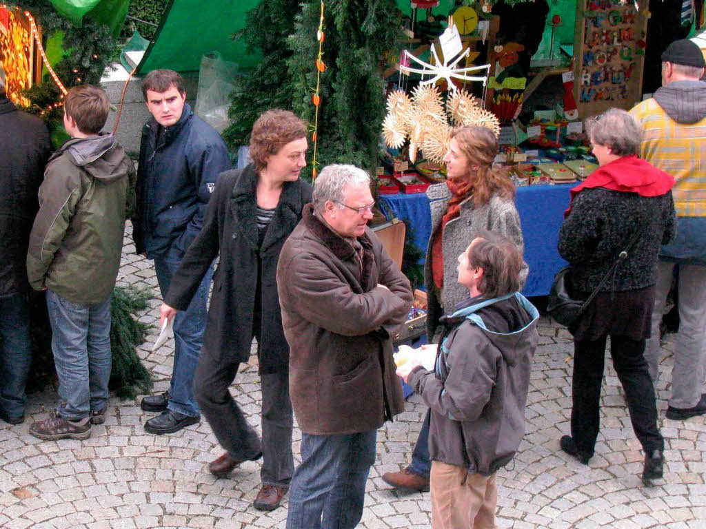 Lockte wieder viele Besucher an: Schwarzwälder Weihnachtmarkt im Münstertal Lockte wieder viele Besucher an: Schwarzwälder Weihnachtmarkt im Münstertal