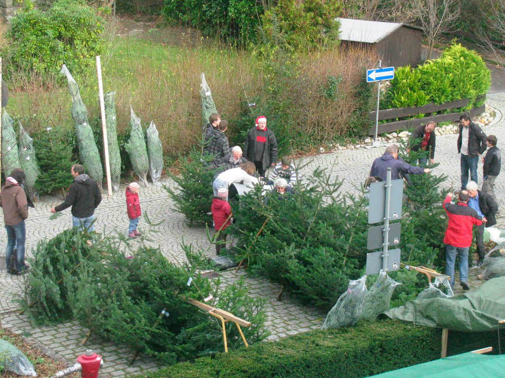 Lockte wieder viele Besucher an: Schwarzwälder Weihnachtmarkt im Münstertal Lockte wieder viele Besucher an: Schwarzwälder Weihnachtmarkt im Münstertal