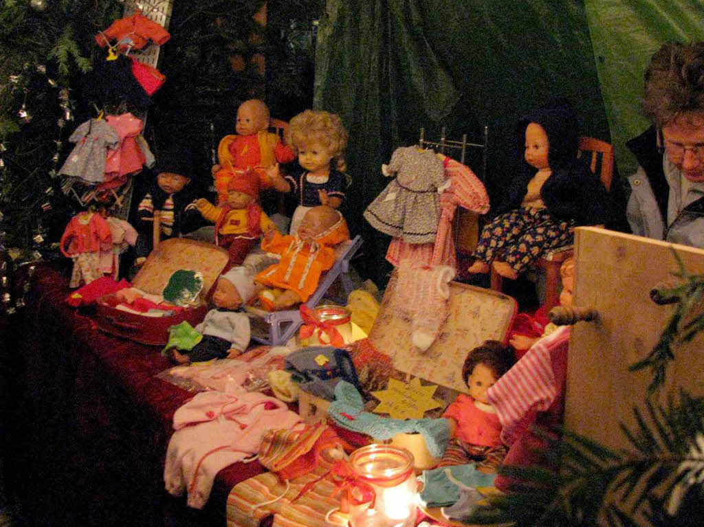 Lockte wieder viele Besucher an: Schwarzwälder Weihnachtmarkt im Münstertal Lockte wieder viele Besucher an: Schwarzwälder Weihnachtmarkt im Münstertal