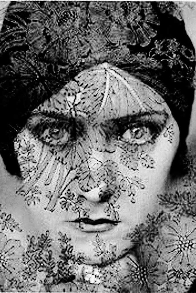 Gefhrlich schn: Edward Steichens Por...24 Titelbild vom Magazin Vanity Fair.   | Foto: belser verlag
