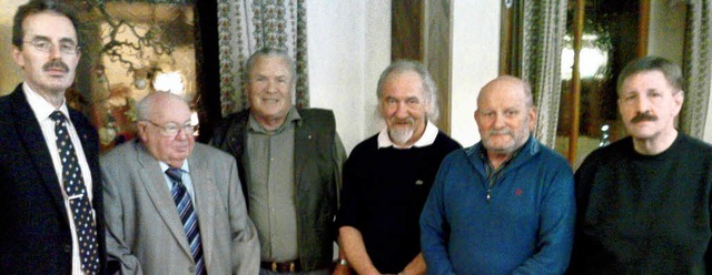 Fr langjhrige Gewerkschaftszugehrig...sse und Eberhard Pittorf (von links).   | Foto: SEDLAK