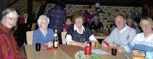 Gemtliche Stunden erlebten die Senior...n auf Einladung der Gemeinde Grwihl.   | Foto: Daniela Jarusel