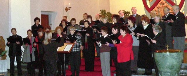 Adventssingen   des Kirchenchors in der katholischen Kirche in Zell    | Foto: Georg  Diehl