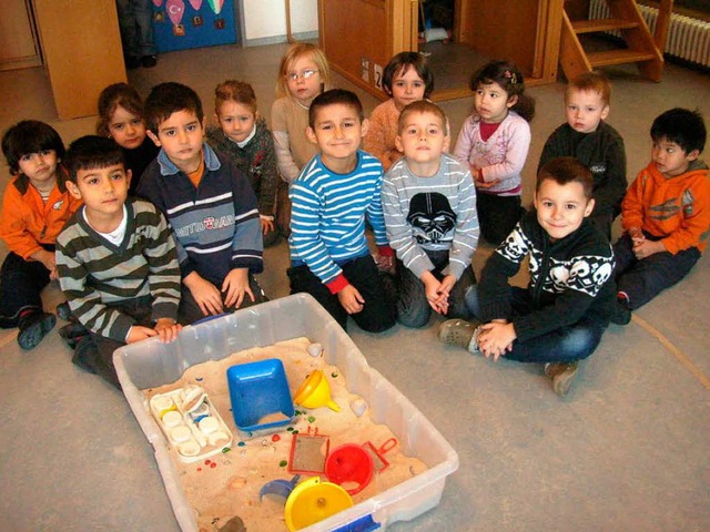 Kinder aus 14 Nationen besuchen den Kindergarten St. Anna.   | Foto: Hgg