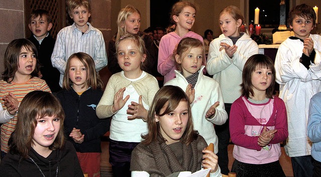 Mit viel  Begeisterung sangen die Kinder mit.    | Foto: Sandra Decoux-Kone