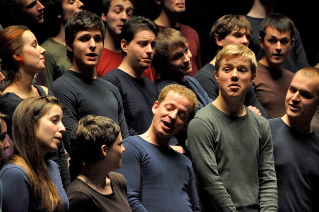 Stimmen gehrten natrlich zur Nacht d...211; hier der Chor Cantat und Vocale.   | Foto: Barbara Ruda