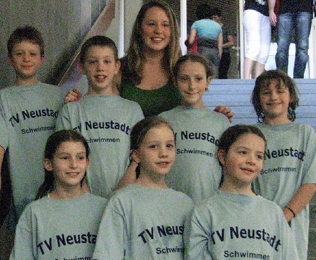 Die Nachwuchsschwimmer des  TV Neustad...htlichen Vergleichskampf in Villingen.  | Foto: Schuber