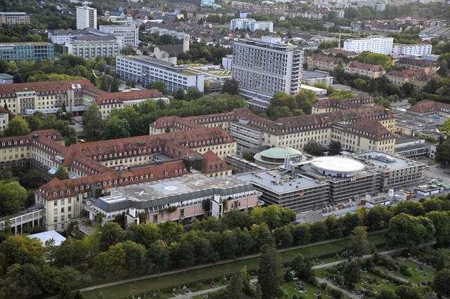 Groes Gelnde, groe Probleme: Die Freiburger Universittsklinik.  | Foto: Thomas Kunz