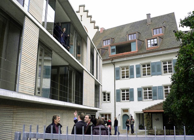 Modernes Bauen in denkmalgeschtzter A...hut nach Sanierung und Erweiterung      | Foto: Herbst