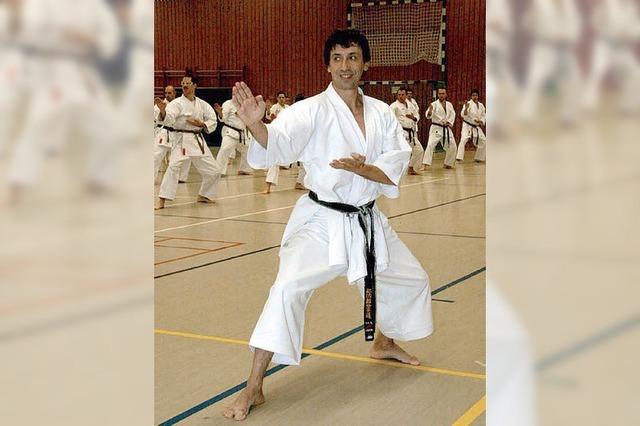 Karateschule mit drei Bundestrainern