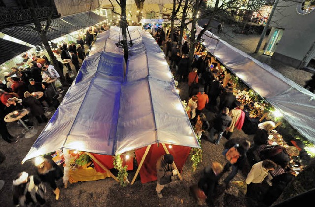 Beim 6. Adventsmarkt im Feierling-Bier...lzach und die Hausbrauerei Feierling.   | Foto: Bamberger