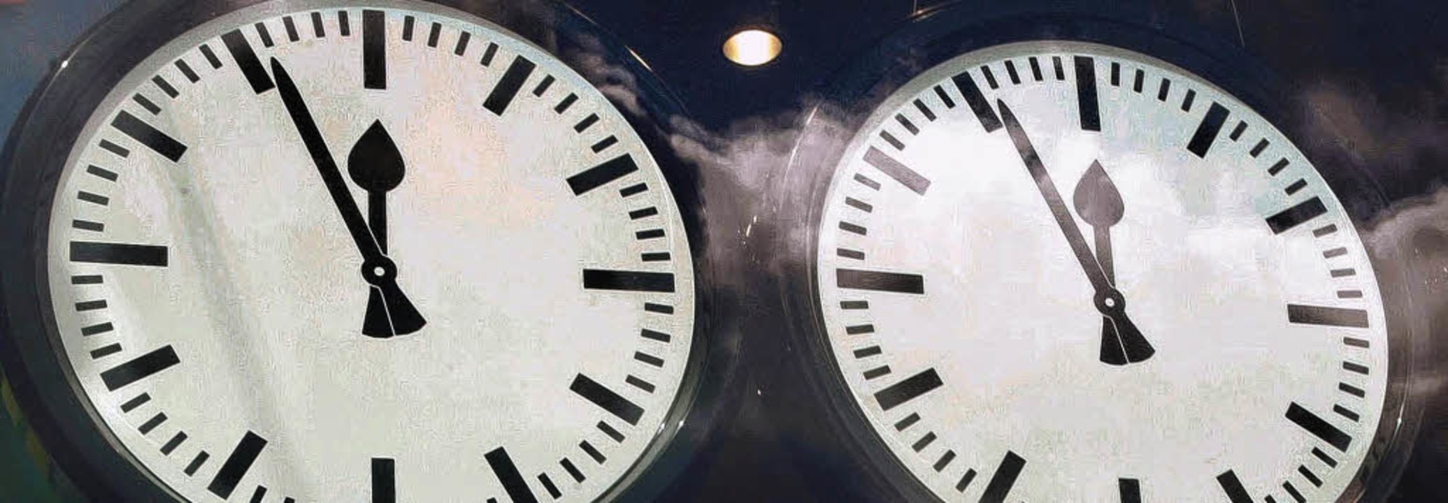 Jetzt wird es aber eng, die Zeit luft... das nicht unbedingt die Kreativitt.   | Foto: dpa