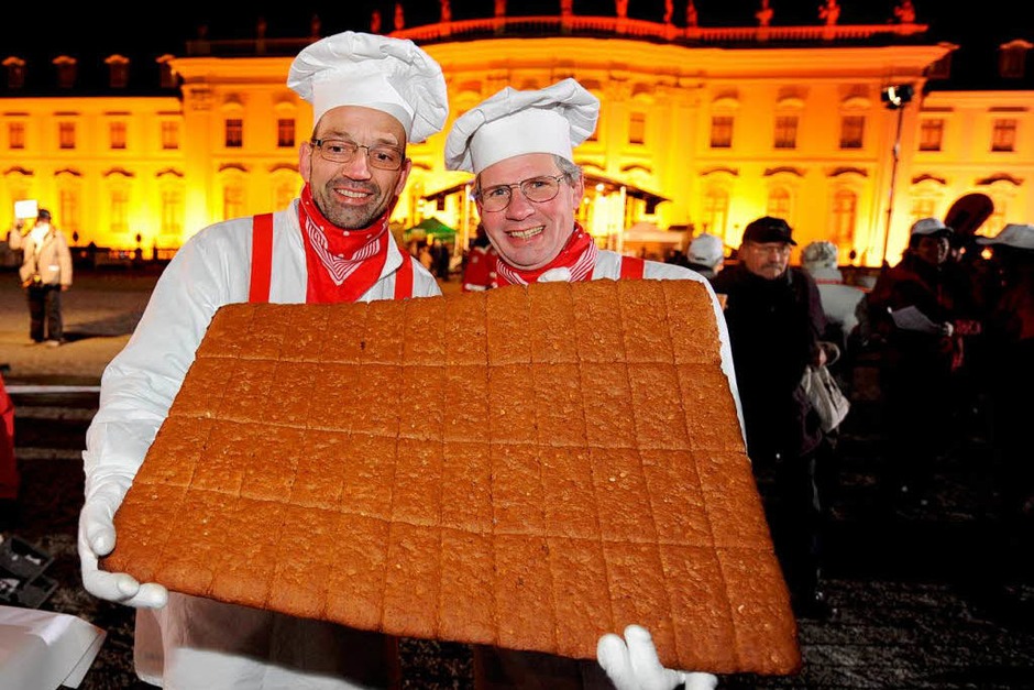 Stefan Koch und Konrad Friedmann aus Oppenau beim Weltrekordversuch. (Foto: dpa) Stefan Koch und Konrad Friedmann aus Oppenau beim Weltrekordversuch. (Foto: dpa)