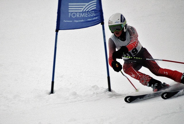 Als schnellster Schler berraschte de...fnungsrennen am FIS-Skihang Ahornbhl.  | Foto: Junkel