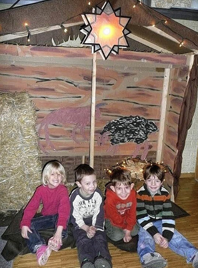 Die lebendige Krippe mit Kindern des Storchennests  in Neuenburg   | Foto: Privat