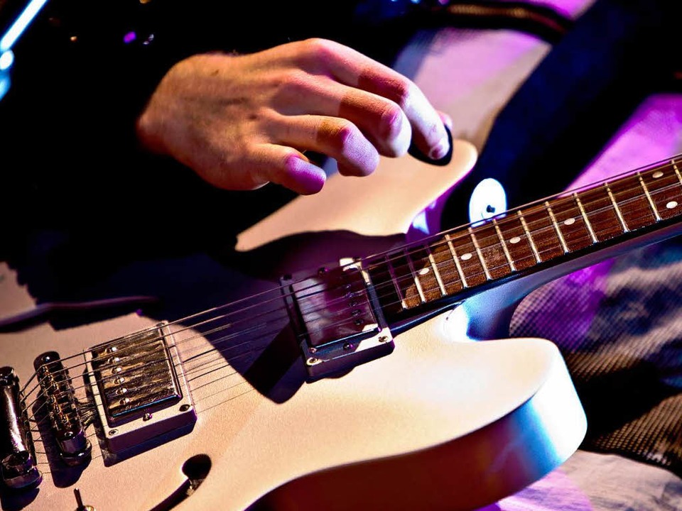 Musik ist schn. Sie wrde den Veranst...ema nicht, die fr jeden Ton kassiert.  | Foto: Dominic Rock