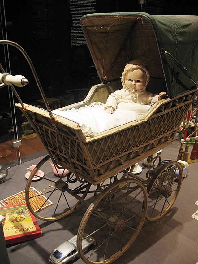 Welche  Freude  ein Puppenwagen   bere...eigener schner Weihnachtserfahrung.    | Foto: Andrea Drescher