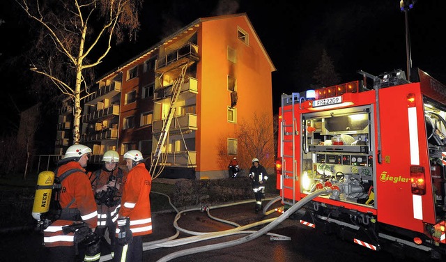 Gestern Abend musste die Feuerwehr zu ... in der Stuttgarter Strae ausrcken.   | Foto: Kunz