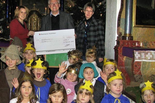 Kinder haben was vom Verdienstkreuz