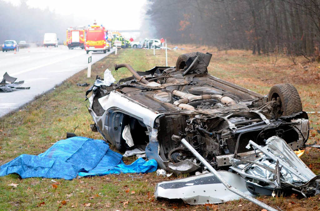 Straßenverkehr: Weniger Unfälle, weniger Tote als 2008 - Südwest