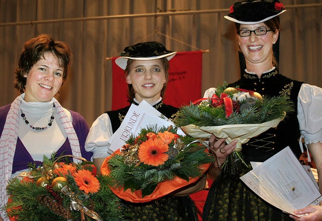 Die goldene Ehrennadel des Deutschen H...tina Keilbach-Occhiuzzi (von links).    | Foto: dieter maurer