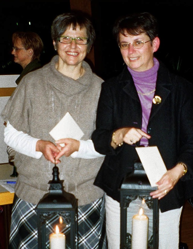 Abschied nach 28 und 32 Jahren: die Vo...nks) und Johanna Grnbacher (rechts).   | Foto: Verein