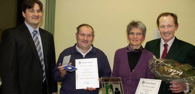 Holger Krezer, Heinrich Wlfle, Agnes Hamann und Franz Lupfer.   | Foto: mos