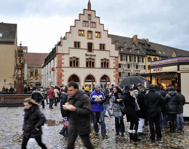 Heute zeigt eine hnliche Perspektive ... Stck des Karstadt-Gebudekomplexes.   | Foto: Michael Bamberger