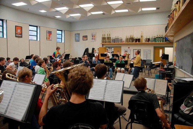 Das Freiburger Schler-Jazzorchester bei Proben in Glenelg, USA.  | Foto: Lothar Jung