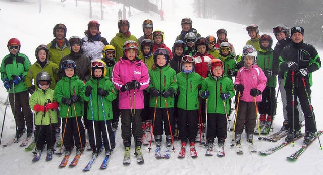 Skifahren macht Spa, wissen die Kinde...nd Fun-Gruppe der Ski-Zunft Mllheim.   | Foto: Privat