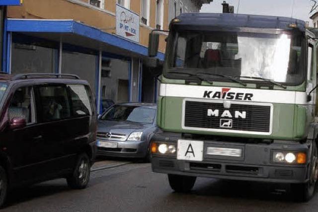 Lkw-Verbot fr die Hauptstrae gilt