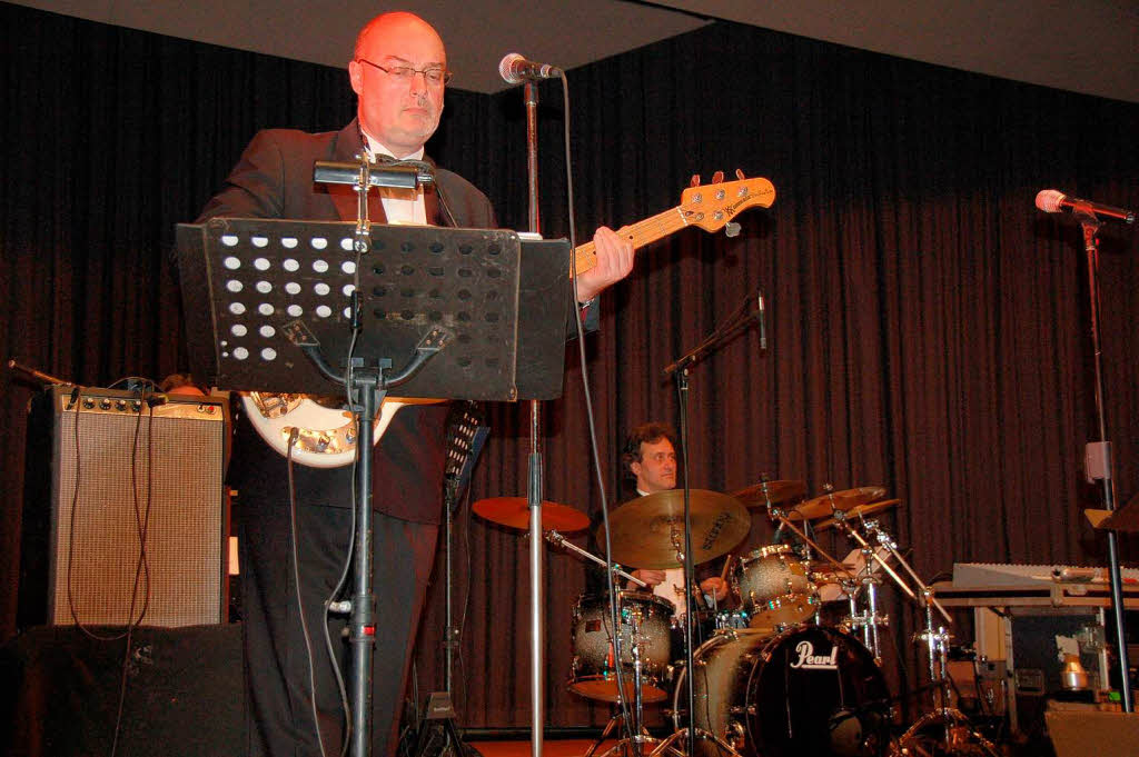 Die schönsten Bilder von der Neujahrsgala 2010 im Bad Säckinger Kursaal. Die schönsten Bilder von der Neujahrsgala 2010 im Bad Säckinger Kursaal.
