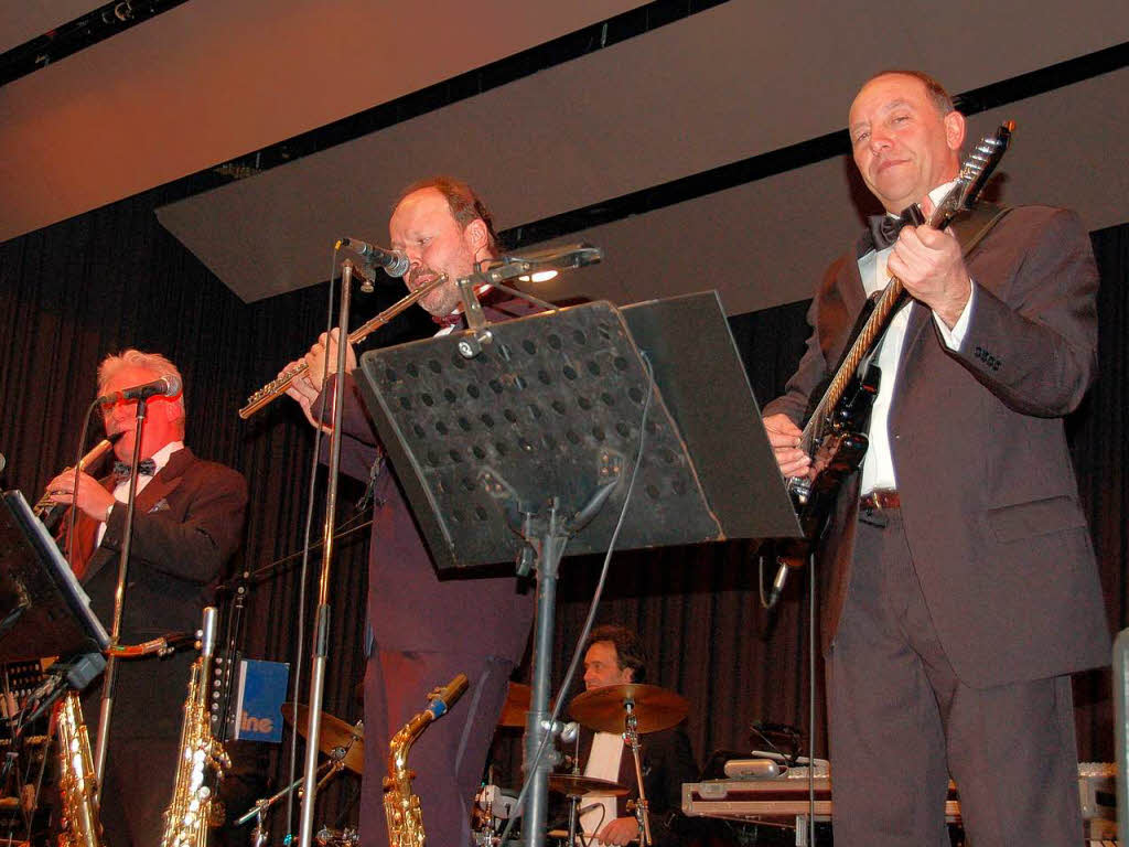 Die schönsten Bilder von der Neujahrsgala 2010 im Bad Säckinger Kursaal. Die schönsten Bilder von der Neujahrsgala 2010 im Bad Säckinger Kursaal.