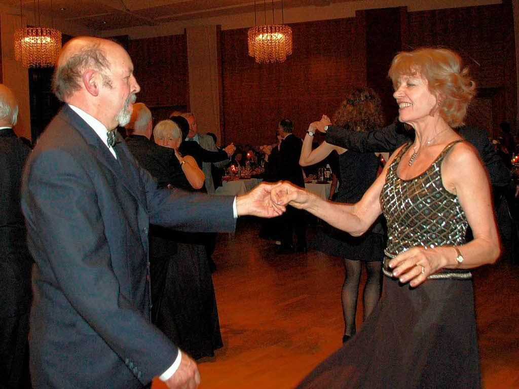 Die schönsten Bilder von der Neujahrsgala 2010 im Bad Säckinger Kursaal. Die schönsten Bilder von der Neujahrsgala 2010 im Bad Säckinger Kursaal.