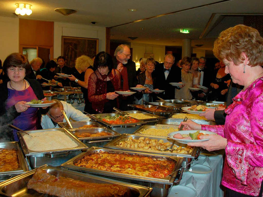 Die schönsten Bilder von der Neujahrsgala 2010 im Bad Säckinger Kursaal. Die schönsten Bilder von der Neujahrsgala 2010 im Bad Säckinger Kursaal.
