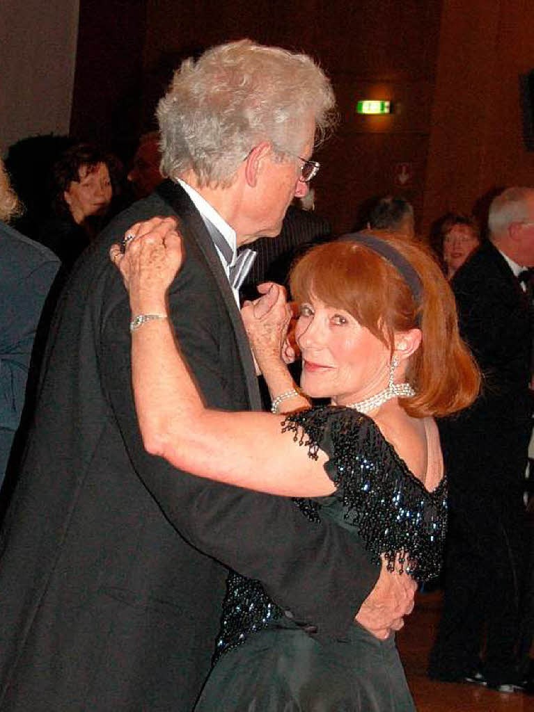 Die schönsten Bilder von der Neujahrsgala 2010 im Bad Säckinger Kursaal. Die schönsten Bilder von der Neujahrsgala 2010 im Bad Säckinger Kursaal.