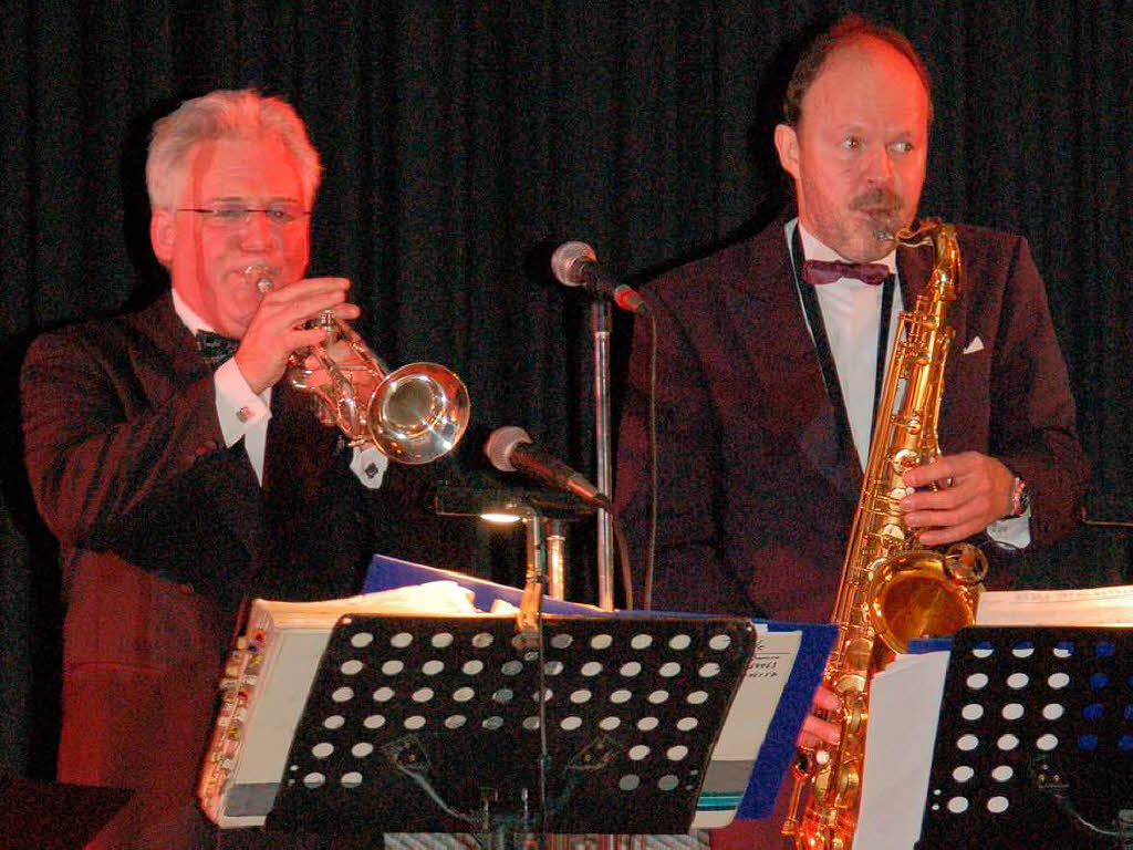 Die schönsten Bilder von der Neujahrsgala 2010 im Bad Säckinger Kursaal. Die schönsten Bilder von der Neujahrsgala 2010 im Bad Säckinger Kursaal.