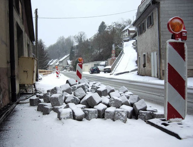 Still ruht derzeit die Baustelle in Ha...eut fr  zwei Monate gesperrt werden.   | Foto: ELISABETH WILLERS