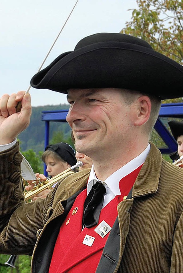 Den Taktstock niederlegen wird bei der   Hebelmusik Dirigent Joachim Wendland.   | Foto: Angelika Schmidt