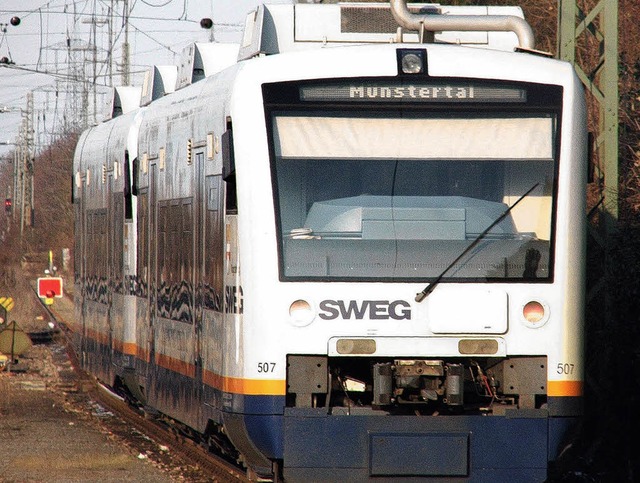 Soll elektrifiziert werden: Die Mnstertalbahn der SWEG   | Foto: Markus Donner