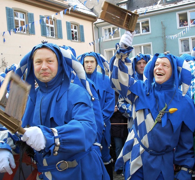 Drehen am Wochenende ein groes Rad: D...em  groen Umzug durch die Altstadt.    | Foto: Markus Donner