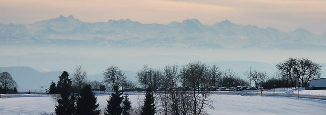 Im Dorf am Himmel gibt es immer viel z... selten das wunderbare Alpenpanorama.   | Foto: kathrin Blum