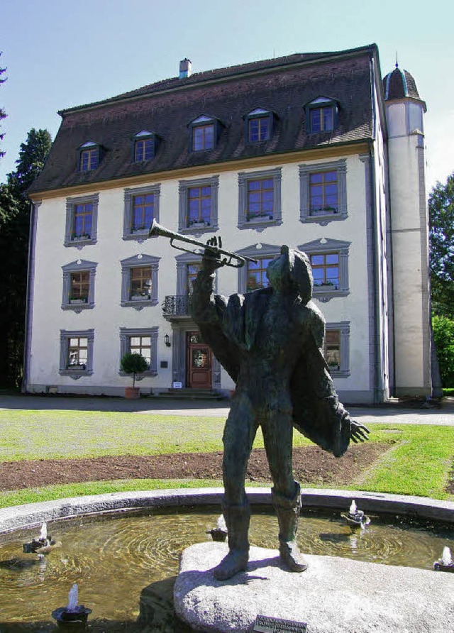 Schn aber teuer: Das  Schloss Schnau...0 Euro sind&#8217;s in diesem   Jahr.   | Foto: archivfoto: simone Hhl
