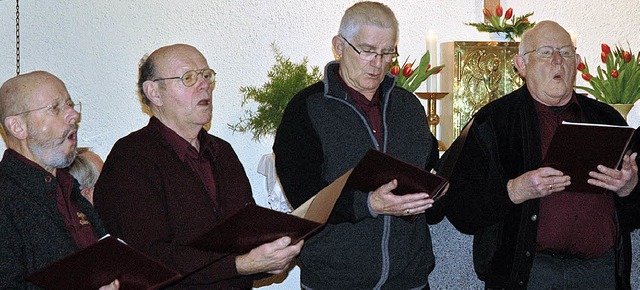 In der Kapelle Grunholz sang das   Mnnerchrle Wehr.   | Foto: Brigitte Chymo