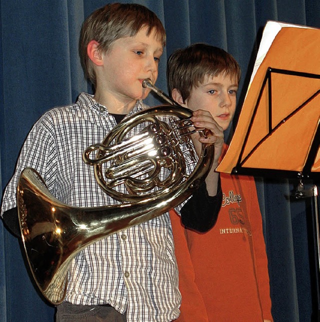 Gedichtvortrag mit Musik: Schler der Klasse 4b der Hebelschule  | Foto: Katharina Meyer