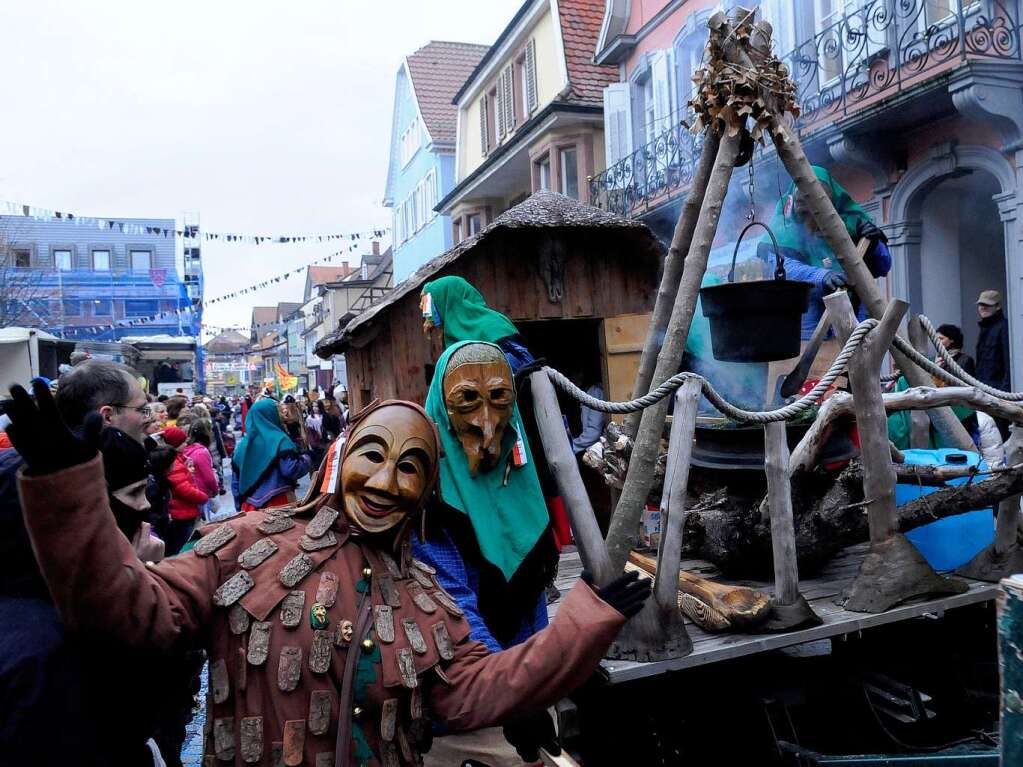 Impressionen des nrrischen Treibens in der Lahrer Innenstadt